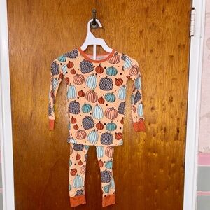 Little One Shop Pumpkins Bamboo Pajama Set